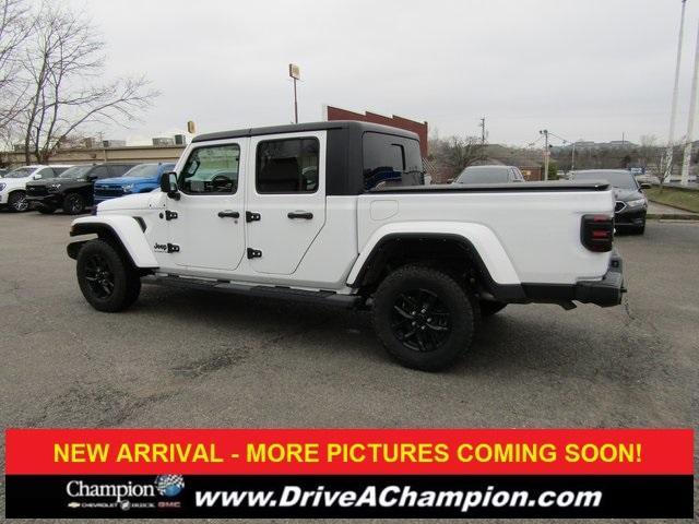 used 2022 Jeep Gladiator car, priced at $28,901