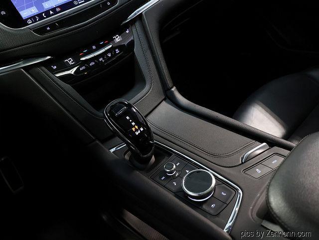 used 2023 Cadillac XT5 car, priced at $31,442