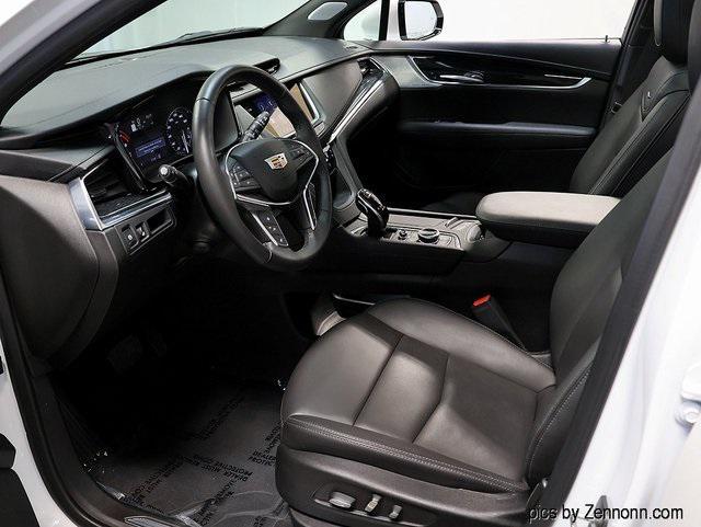 used 2023 Cadillac XT5 car, priced at $31,600