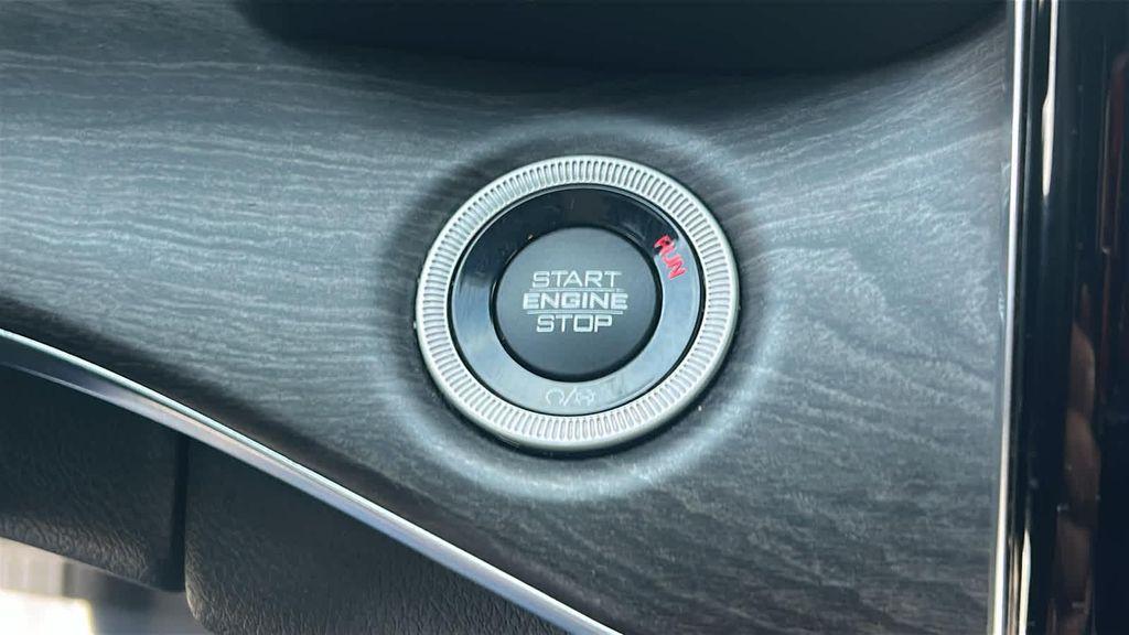 used 2021 Jeep Grand Cherokee L car, priced at $27,799