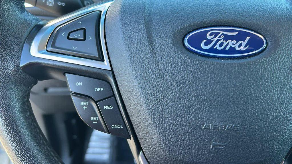 used 2024 Ford Edge car, priced at $22,999