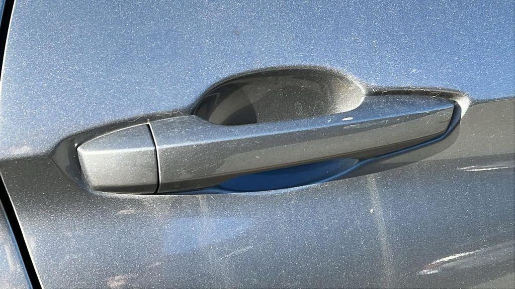 used 2024 Mitsubishi Outlander car, priced at $21,899