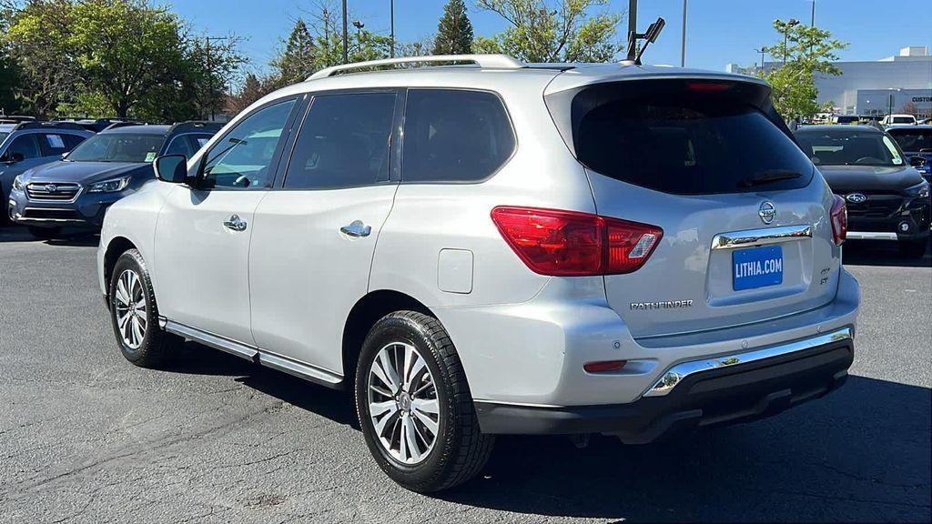 used 2017 Nissan Pathfinder car, priced at $9,998