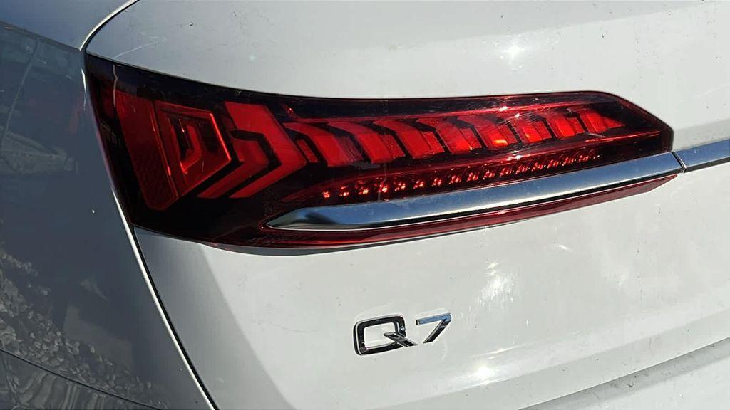 used 2020 Audi Q7 car, priced at $27,999