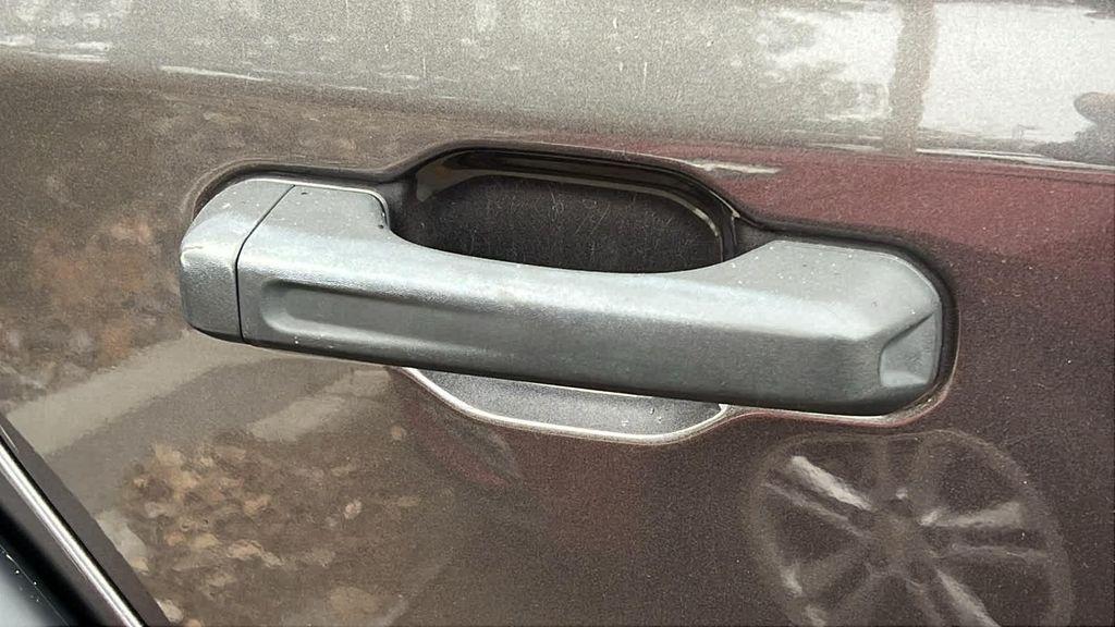 used 2019 Jeep Wrangler Unlimited car, priced at $23,999