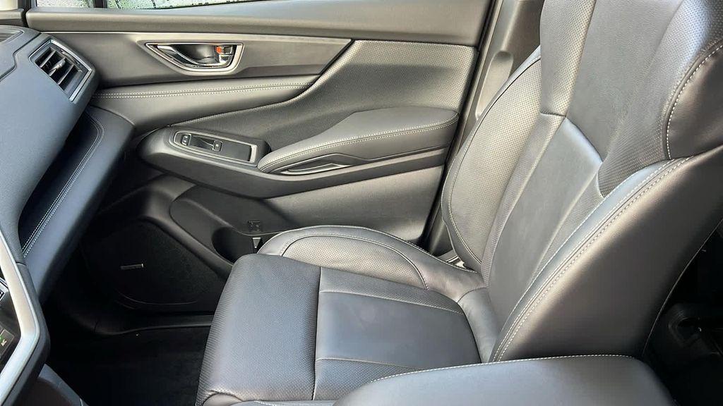new 2025 Subaru Ascent car, priced at $45,843