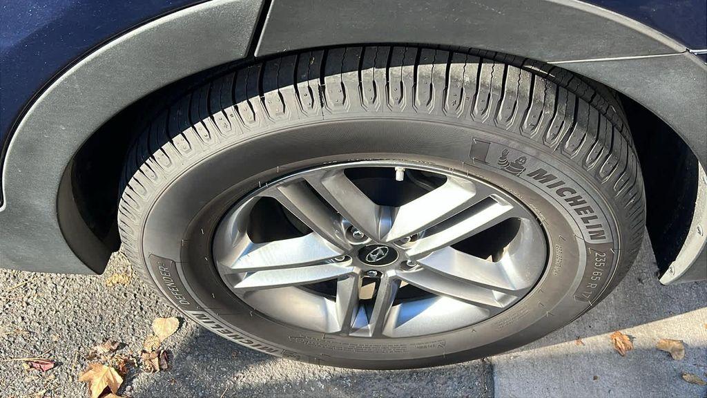 used 2018 Hyundai Santa Fe Sport car, priced at $11,989