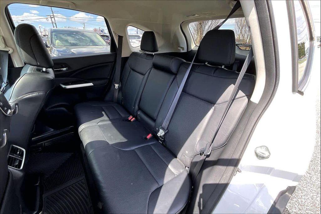 used 2016 Honda CR-V car, priced at $14,387