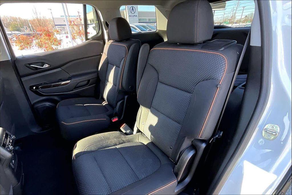 used 2023 GMC Acadia car, priced at $29,687