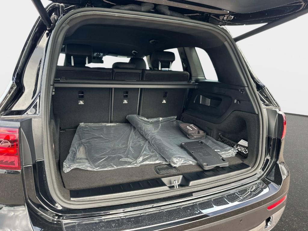 used 2025 Mercedes-Benz GLB 250 car