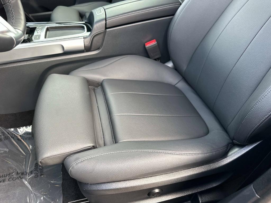 used 2025 Mercedes-Benz GLB 250 car