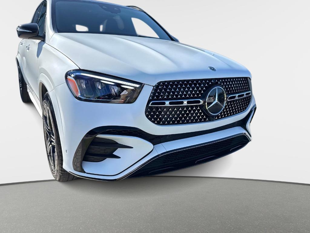 new 2026 Mercedes-Benz GLE 450 car, priced at $81,943