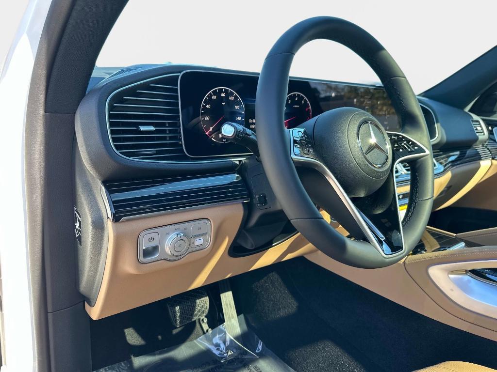 new 2026 Mercedes-Benz GLE 450 car, priced at $83,748