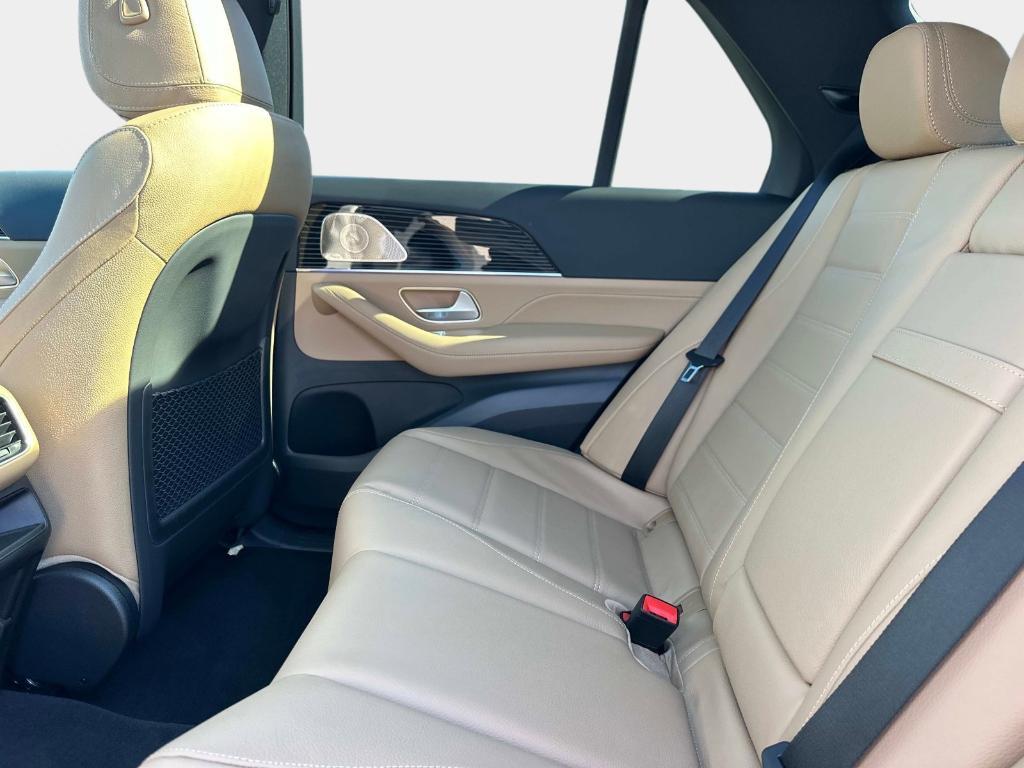 new 2026 Mercedes-Benz GLE 450 car, priced at $83,748