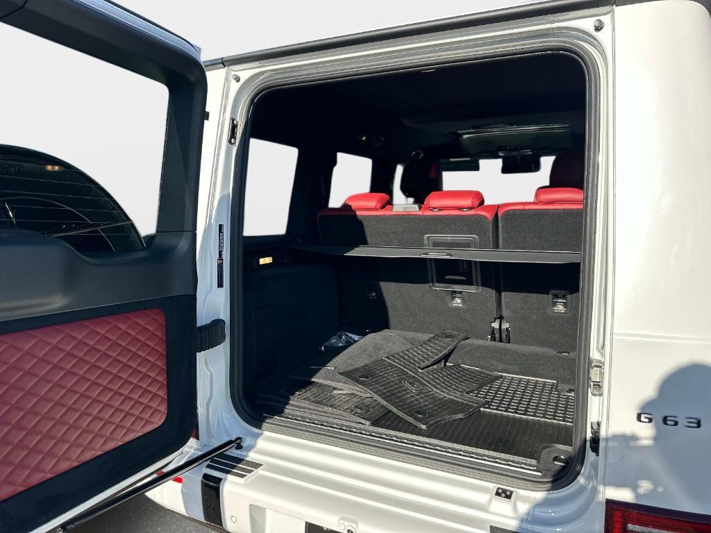 used 2025 Mercedes-Benz AMG G 63 car, priced at $234,899