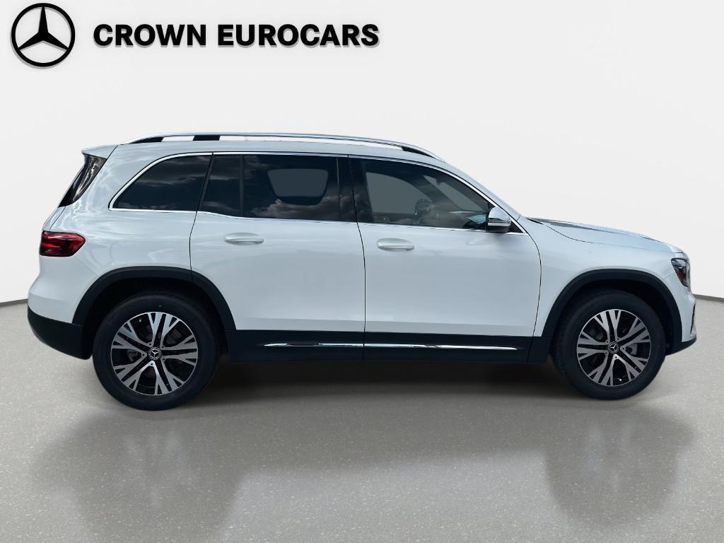 new 2025 Mercedes-Benz GLB 250 car, priced at $49,460