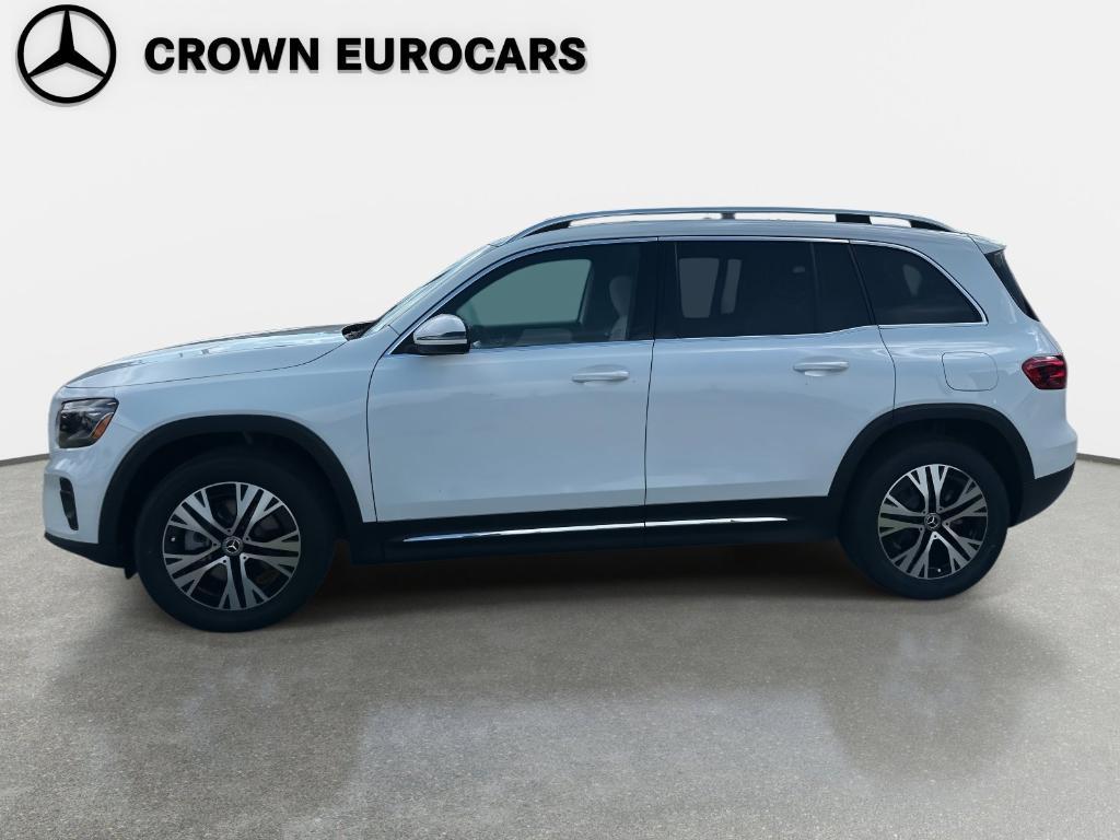 new 2025 Mercedes-Benz GLB 250 car, priced at $49,460
