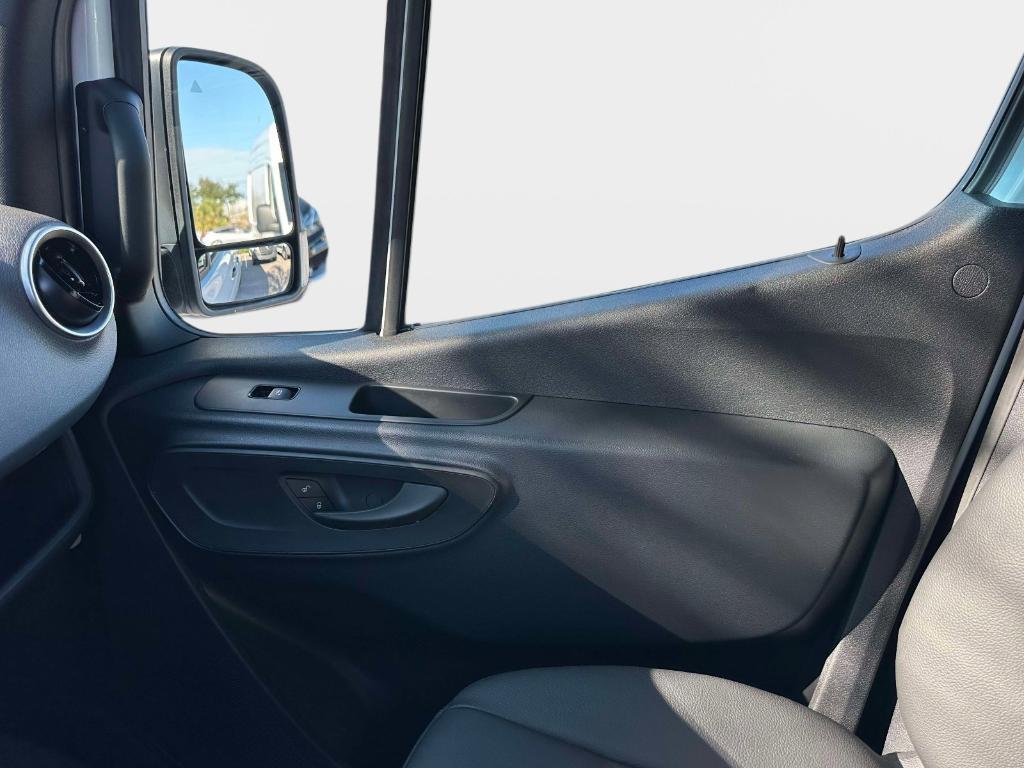 used 2025 Mercedes-Benz Sprinter 2500 car