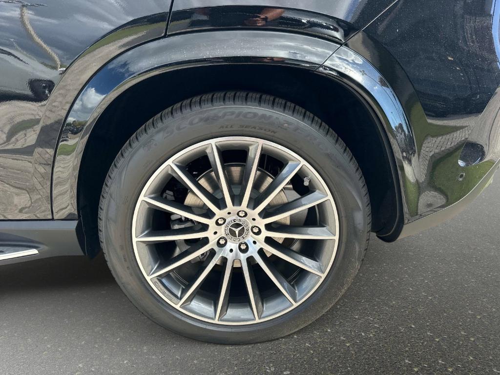 new 2026 Mercedes-Benz GLE 450 car, priced at $81,745