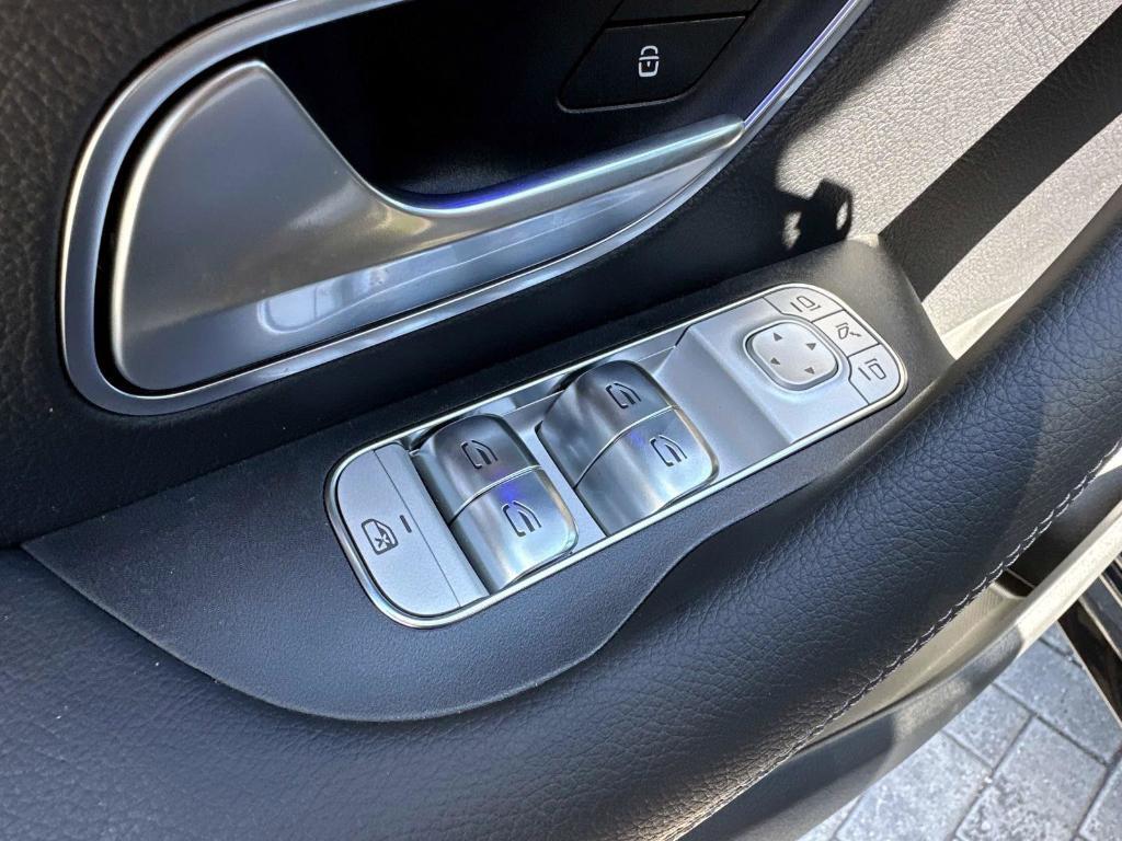 new 2026 Mercedes-Benz GLE 350 car, priced at $73,865