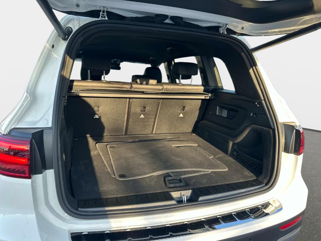 used 2025 Mercedes-Benz GLB 250 car