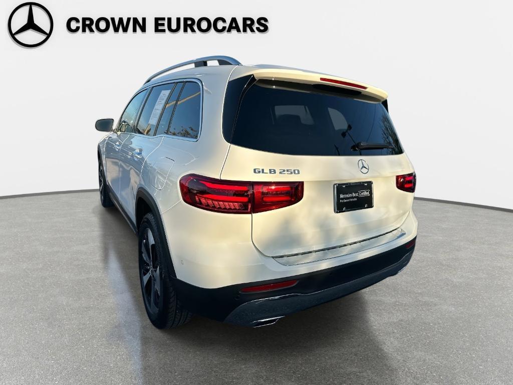 used 2025 Mercedes-Benz GLB 250 car