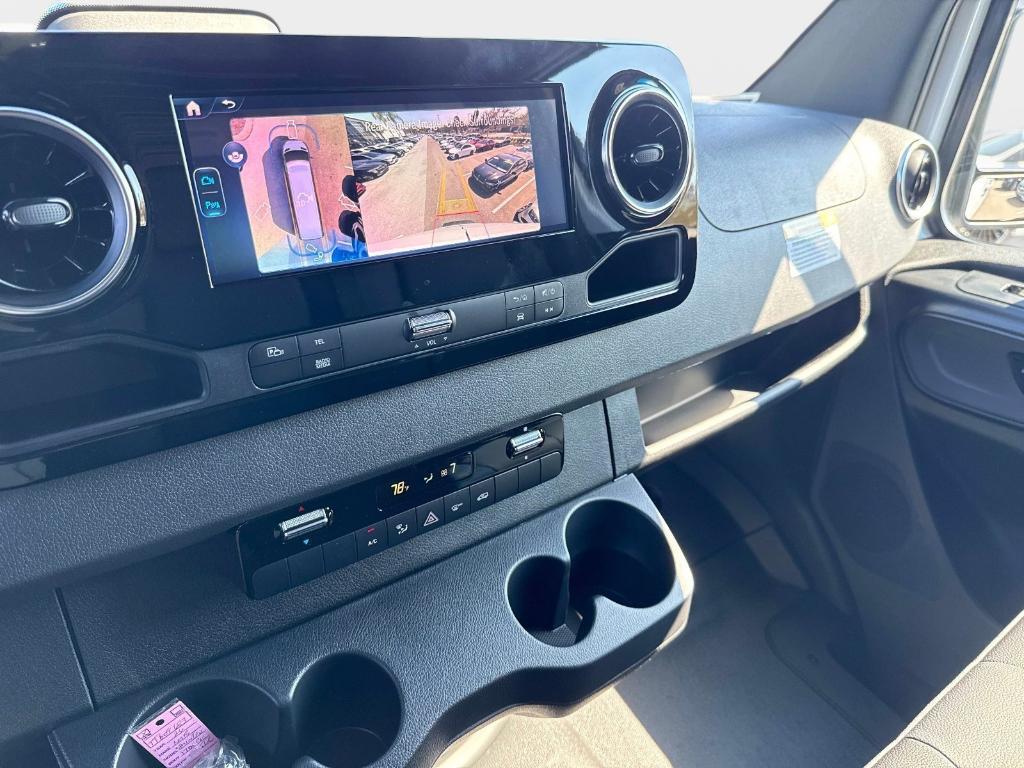 new 2026 Mercedes-Benz Sprinter 2500 car, priced at $70,163