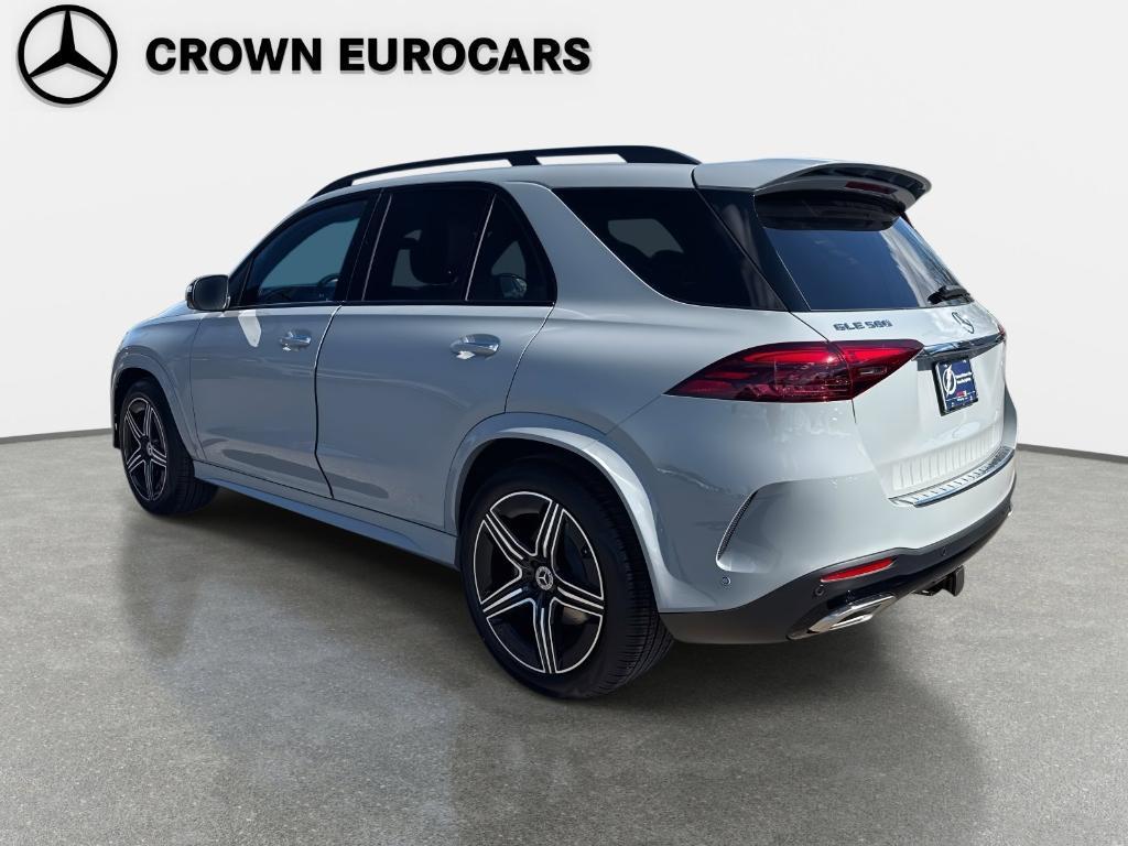 new 2026 Mercedes-Benz GLE 580 car, priced at $104,305