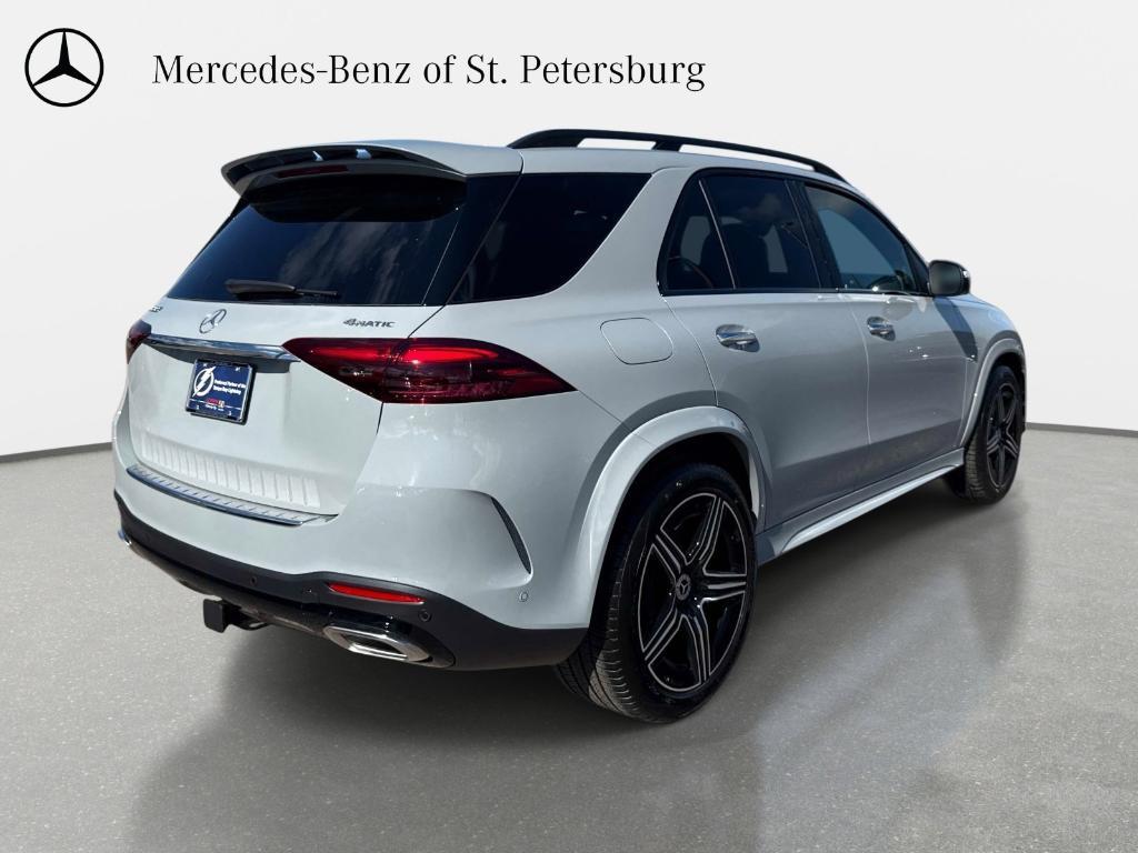 new 2026 Mercedes-Benz GLE 580 car, priced at $105,998