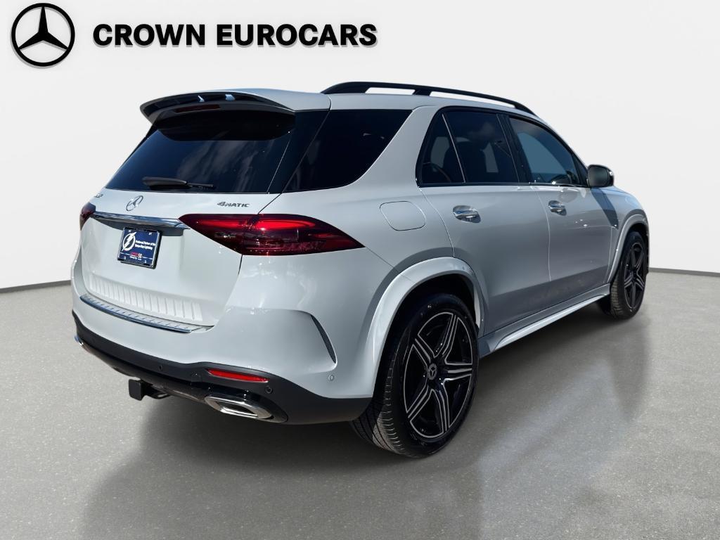 new 2026 Mercedes-Benz GLE 580 car, priced at $104,305