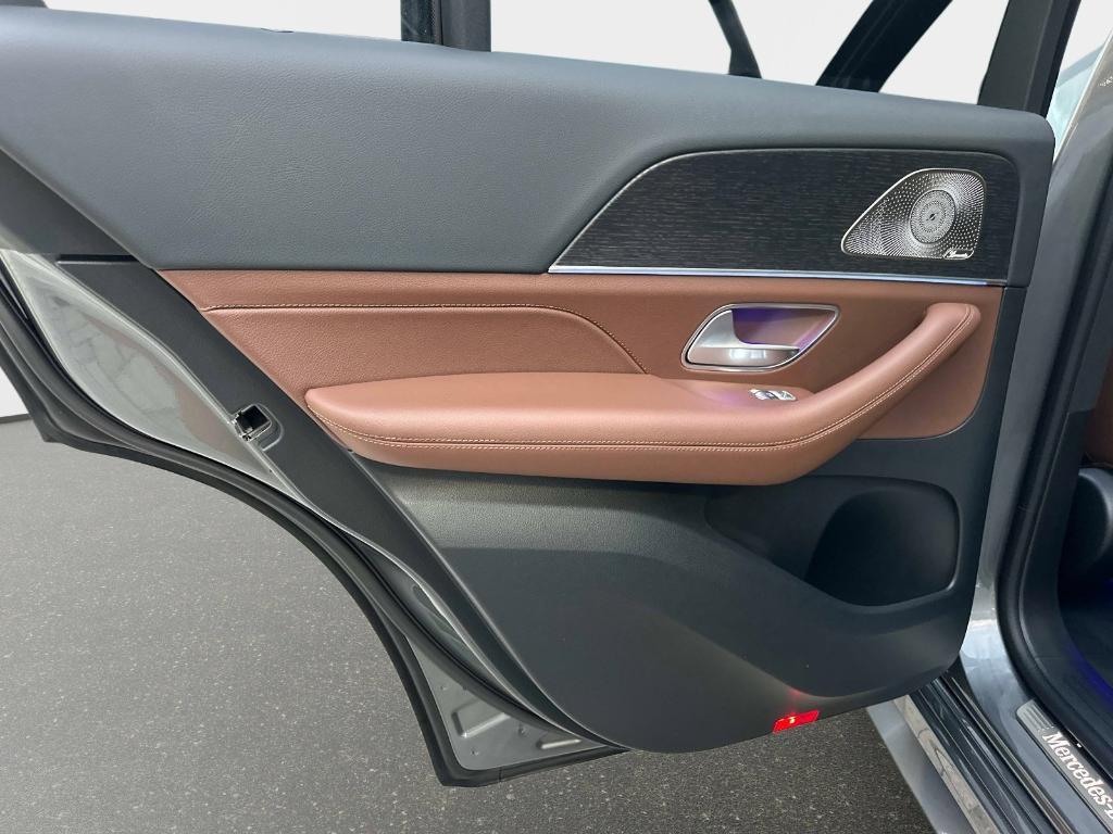 new 2026 Mercedes-Benz GLE 350 car, priced at $70,780