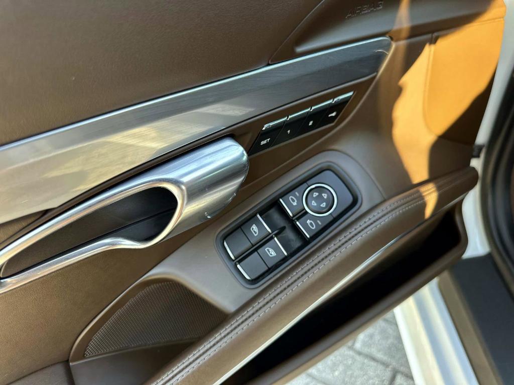 used 2018 Porsche 718 Boxster car, priced at $68,920