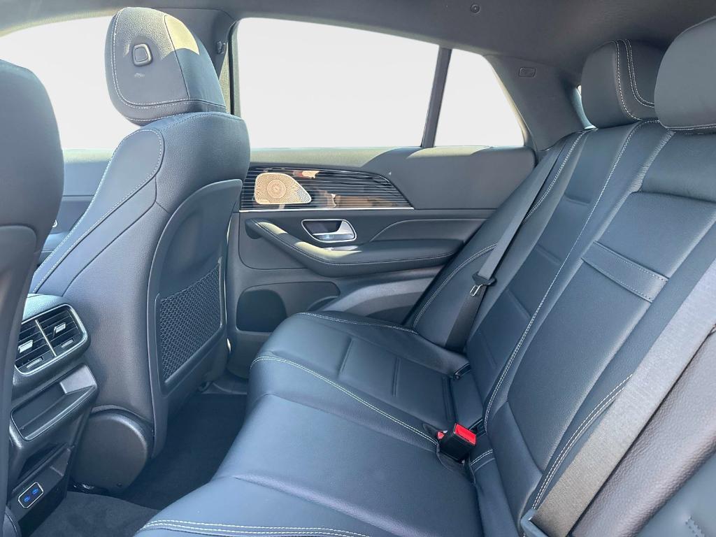 new 2026 Mercedes-Benz GLE 450 car, priced at $84,750