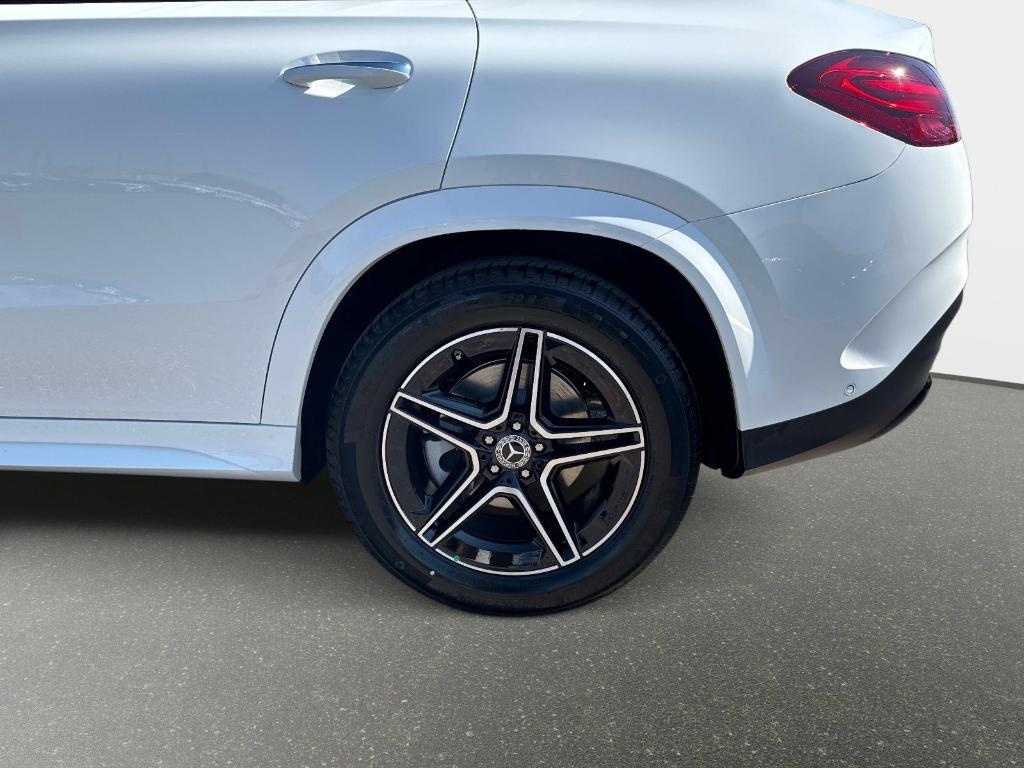 new 2026 Mercedes-Benz GLE 450 car, priced at $84,750