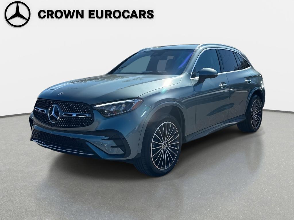 new 2026 Mercedes-Benz GLC 300 car, priced at $59,820