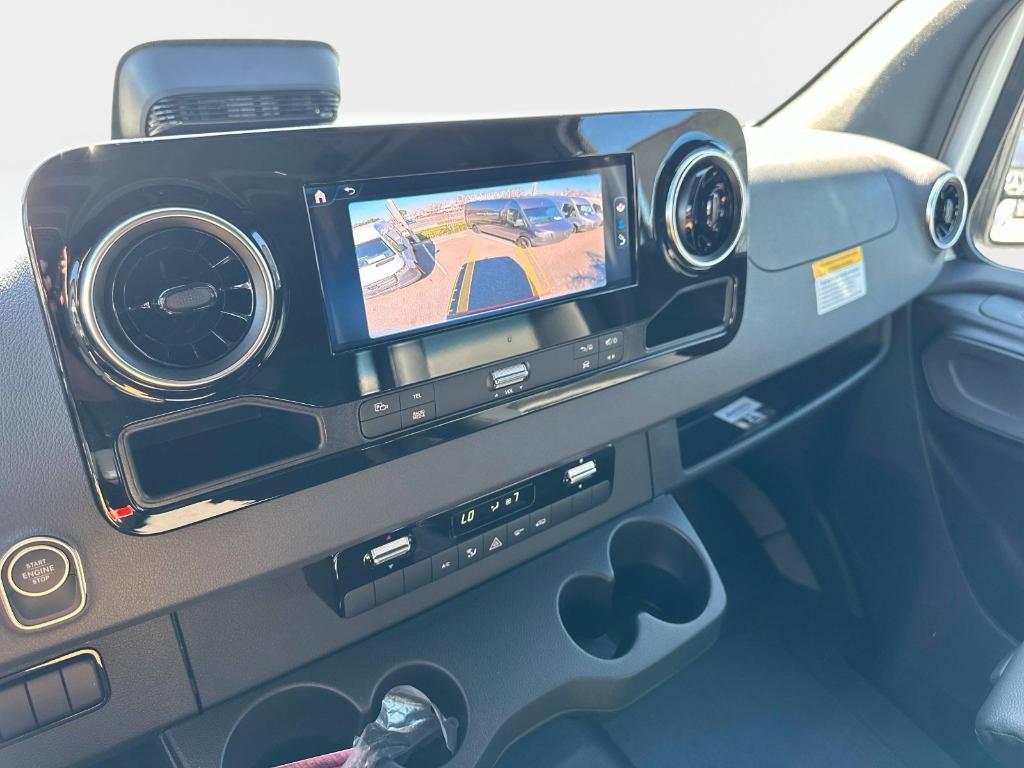 new 2026 Mercedes-Benz Sprinter 2500 car, priced at $62,368