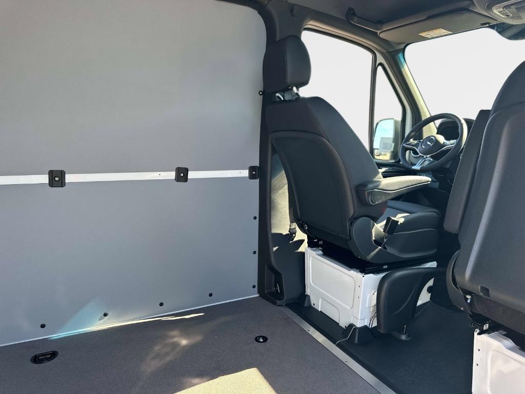new 2026 Mercedes-Benz Sprinter 2500 car, priced at $62,368