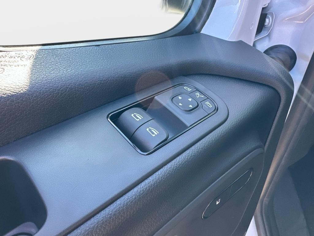 new 2026 Mercedes-Benz Sprinter 2500 car, priced at $62,368