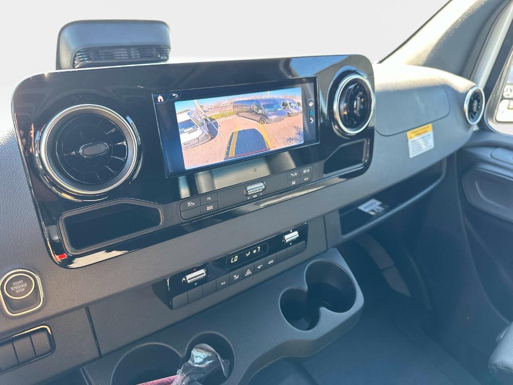 new 2026 Mercedes-Benz Sprinter 2500 car, priced at $62,368