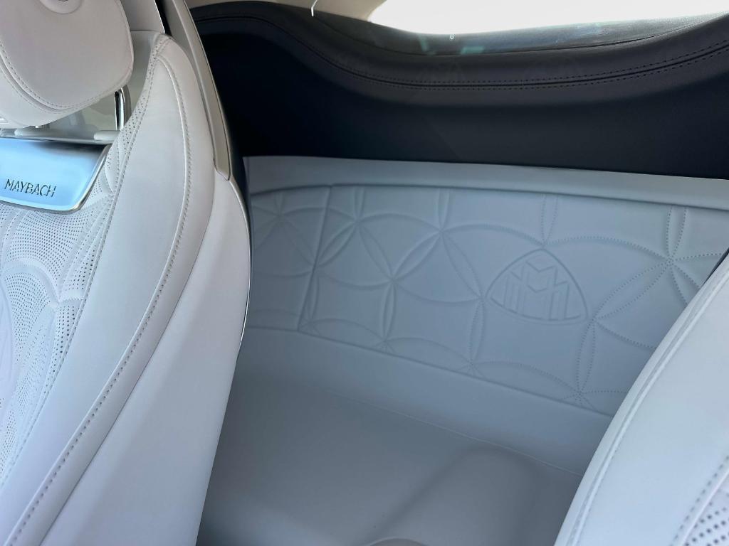 new 2026 Mercedes-Benz Maybach SL 680 Monogram Series car, priced at $227,450