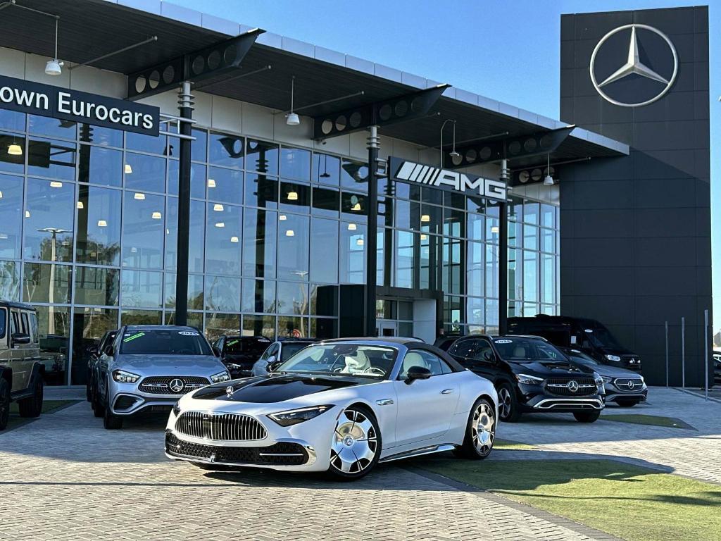 new 2026 Mercedes-Benz Maybach SL 680 Monogram Series car, priced at $227,450