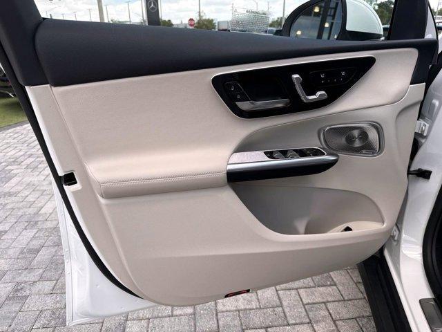 used 2026 Mercedes-Benz GLC 300 car