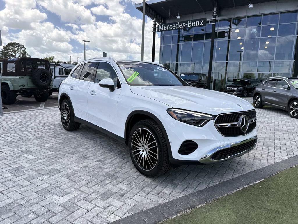 used 2026 Mercedes-Benz GLC 300 car