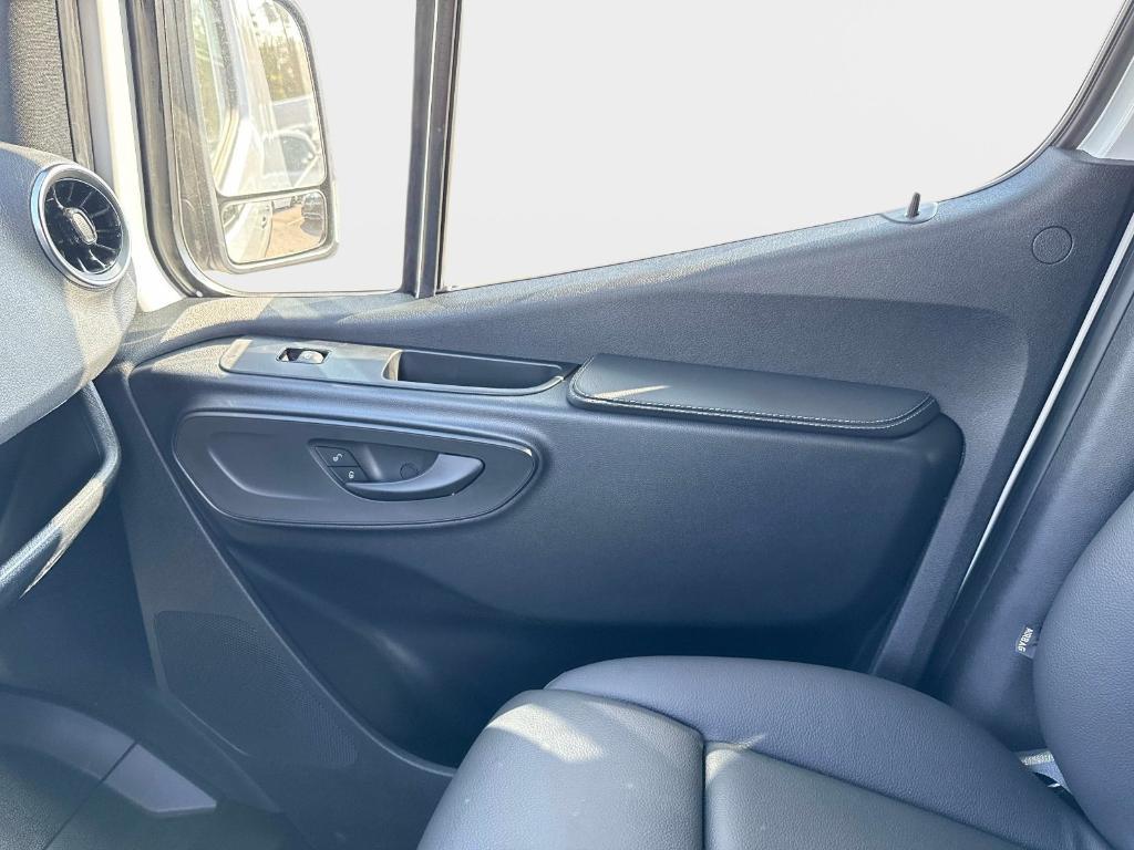 new 2026 Mercedes-Benz Sprinter 2500 car, priced at $67,789