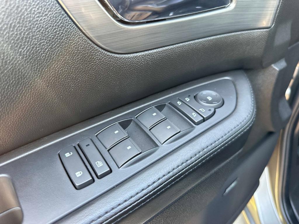 used 2008 Hummer H2 car, priced at $63,875