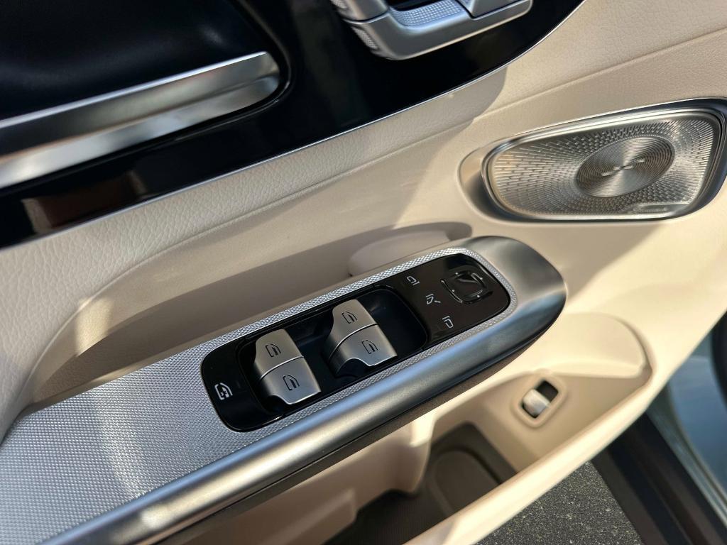 new 2026 Mercedes-Benz GLC 300 car, priced at $57,290