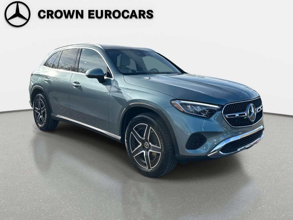 new 2026 Mercedes-Benz GLC 300 car, priced at $57,290