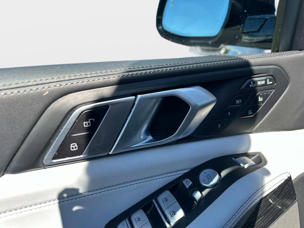used 2023 BMW X7 car, priced at $57,808