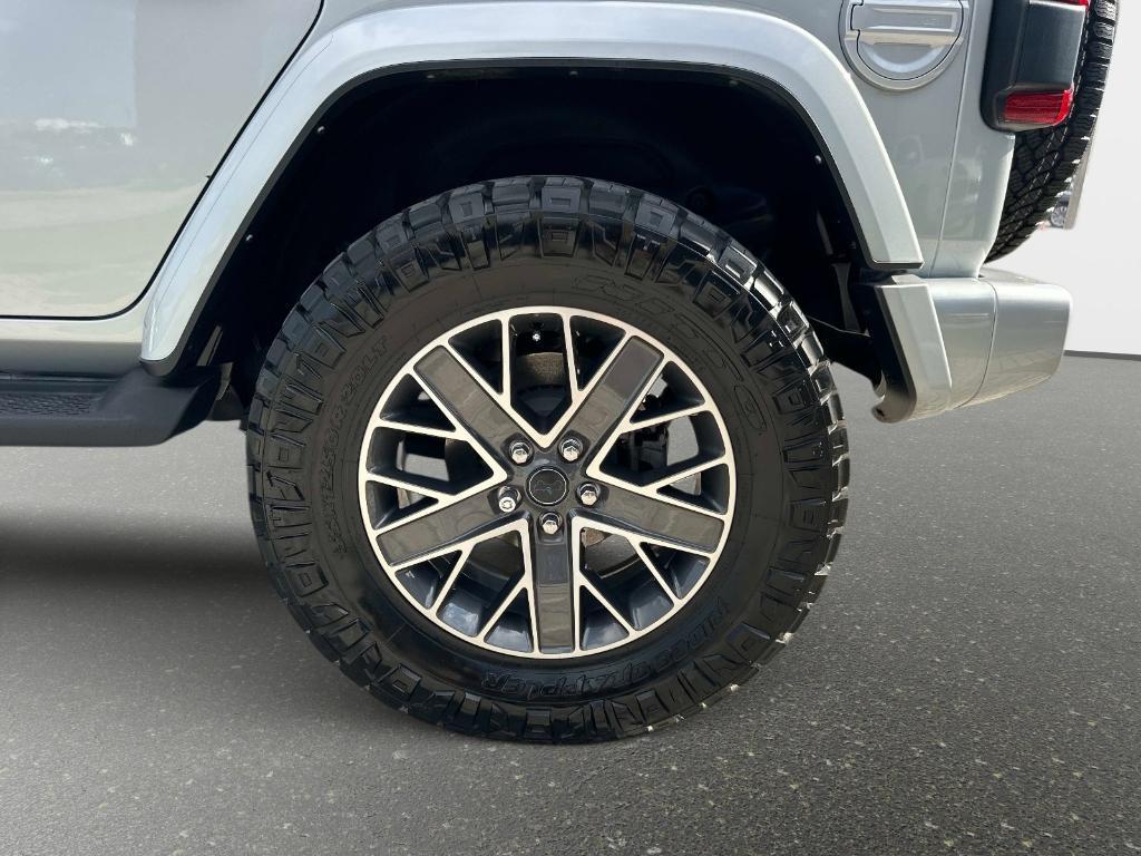 used 2024 Jeep Wrangler 4xe car, priced at $39,985