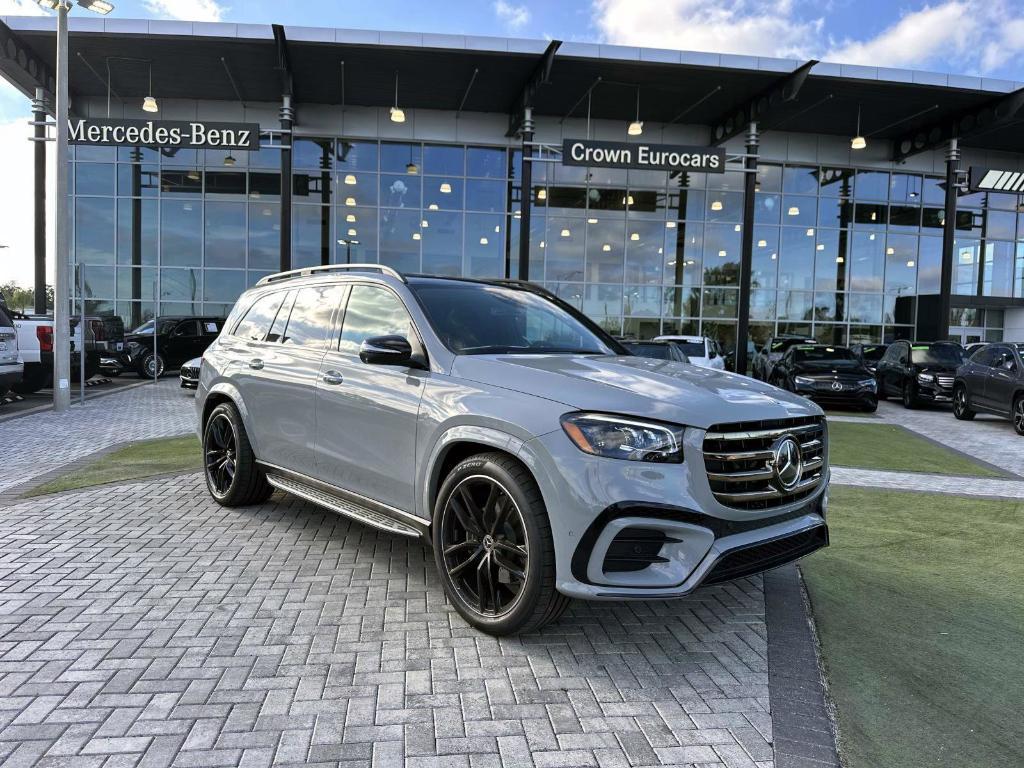 new 2026 Mercedes-Benz GLS 580 car, priced at $125,380